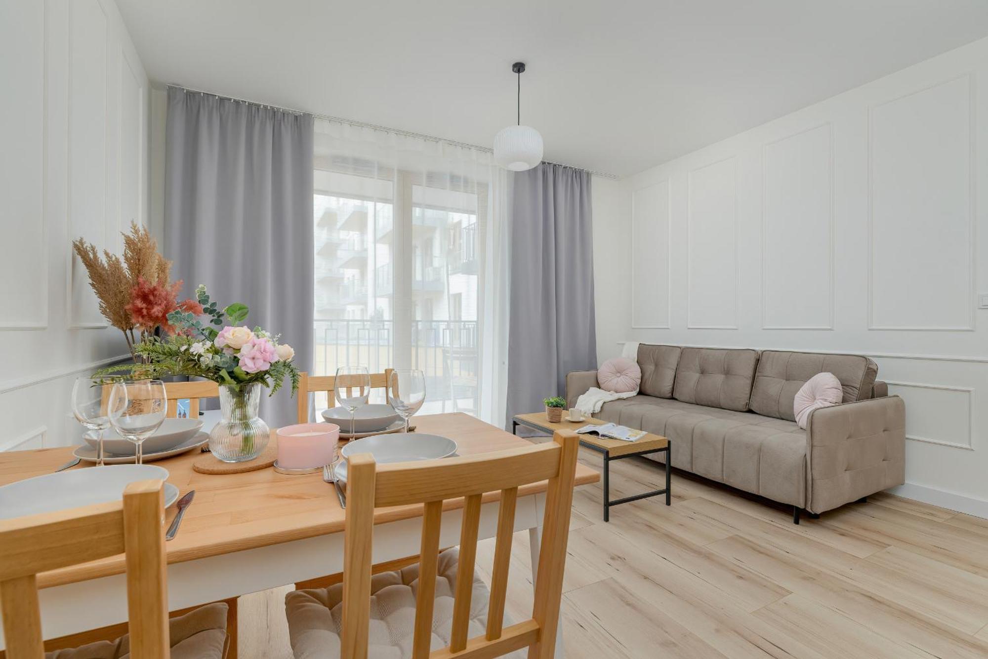 Cozy Apartment Orawska With Balcony By Noclegi Renters Kraków Zewnętrze zdjęcie